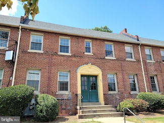 3918 10th St NE, Washington, DC 20017