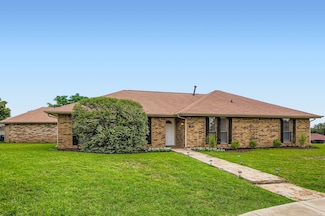 1610 Concord Place, Carrollton, TX 75007