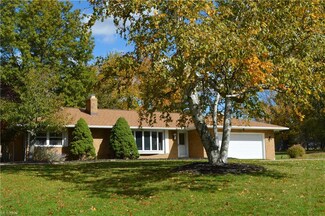 401 Meadowlane Rd, Seven Hills, OH 44131