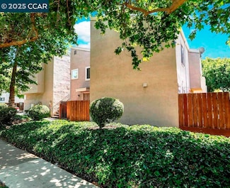 3712 Willow Pass Rd Unit 32, Concord, CA 94519