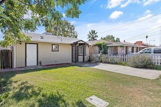 13919 Highway Ave, Armona, CA 93202