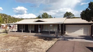 549 S Wye Dr, Springerville, AZ 85938