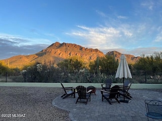 2612 S Falcon View Dr, Tucson, AZ 85713