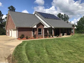 100 Whitetail Ln, Umpire, AR 71971
