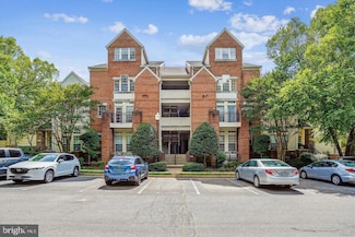 1334 Garden Wall Cir Unit C, Reston, VA 20194