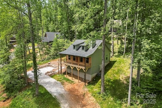 511 Blue Ridge Dr N, Marion, NC 28752