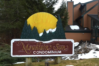 9 Mountain Sun Way Unit 17 B, Waterville Valley, NH 03215