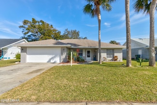 1183 Suwanee Rd, Daytona Beach, FL 32114