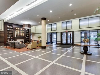 4500 S Four Mile Run Dr Unit 223, Arlington, VA 22204