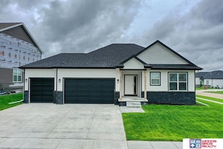 3103 Greta Dr, Roca, NE 68430