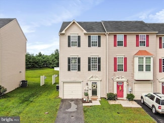 199 Tidewater Terrace, Falling Waters, WV 25419