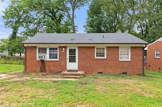 1412 Victory St, Greensboro, NC 27407