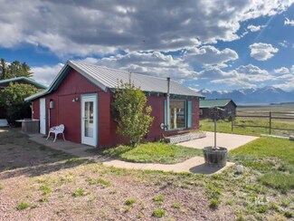 42 Cougar St, Westcliffe, CO 81252