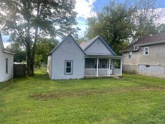 618 S East St, Hillsboro, OH 45133