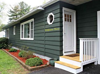 1419 van Hoesen Rd, Castleton On Hudson, NY 12033