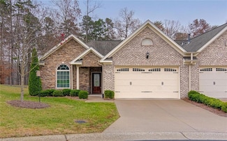 1922 Whisper Lake Dr Unit B, Whitsett, NC 27377