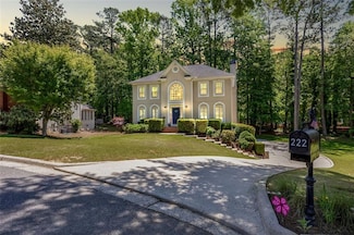 222 Mossy Place, Alpharetta, GA 30005