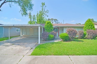 2719 Sweetgum St, Pasadena, TX 77502