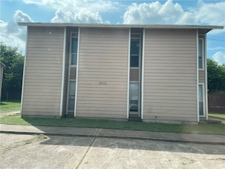2913 Prairie Flower Cir Unit B, Bryan, TX 77802