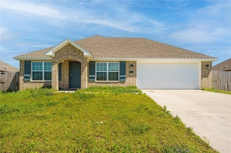 2124 Brown Bear Ln, Gentry, AR 72734