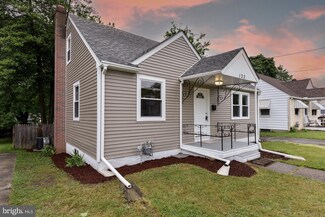 133 E Adams Ave, Magnolia, NJ 08049