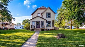 110 W Washington St, Wheatland, IA 52777