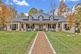230 Anchor Dr, Waverly, TN 37185
