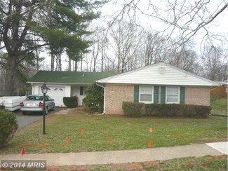 12802 Mount Royal Ln, Fairfax, VA 22033