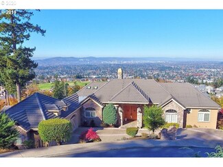 10373 SE Crescent Ridge Dr, Happy Valley, OR 97086