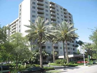 90 Edgewater Dr Unit 923, Coral Gables, FL 33133
