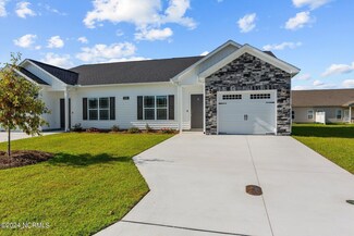4500 Laurel Ridge Dr Unit B, Greenville, NC 27834