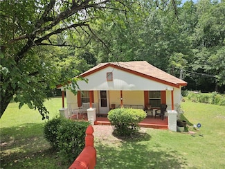 909 16th Ave, Phenix City, AL 36867