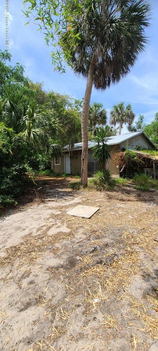 2920 Township Rd, Malabar, FL 32950
