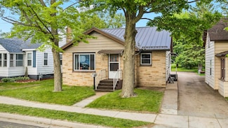 425 3rd St, Stevens Point, WI 54481