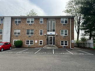1 Walter Ave Unit 50, Norwalk, CT 06851