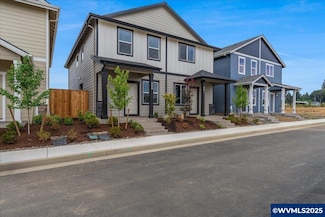 365 SE Kitzmiller Dr, Dallas, OR 97338