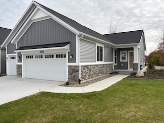 2567 Ravines Trail Dr SW, Byron Center, MI 49315