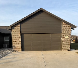 4917 N Vassar Ave, Wichita, KS 67220