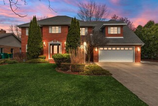 10405 Sandy Ln, Munster, IN 46321