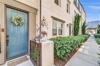 645 W Foothill Blvd Unit 11, Glendora, CA 91741