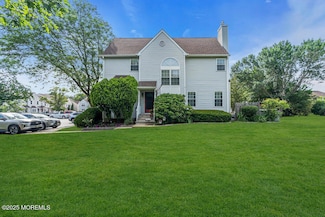 4409 Pepperidge Ct, Freehold, NJ 07728