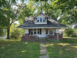 1727 Bedford Rd, Washington, IN 47501