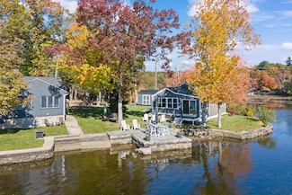 101 Longview Dr, Hampstead, NH 03841