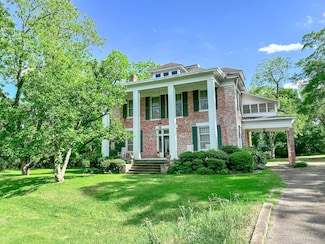 1700 9th St S, Columbus, MS 39701