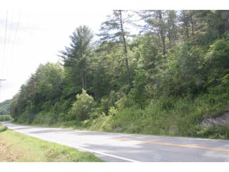 On Us Route 5, Barnet, VT 05821
