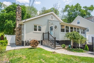 51 Lake Trail E, Wayne, NJ 07470