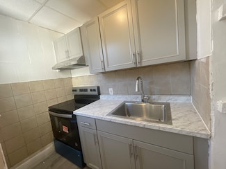 18 Lawton Ave Unit 3, Lynn, MA 01902