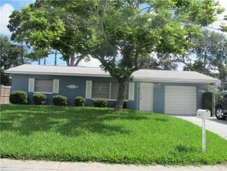 10497 127th Ave, Largo, FL 33773