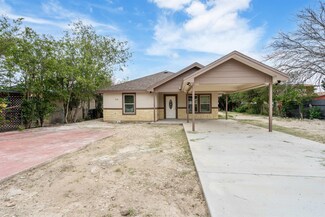 904 Pierce St, Del Rio, TX 78840