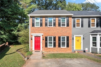 2584 Old Roswell Rd SE Unit B, Smyrna, GA 30080